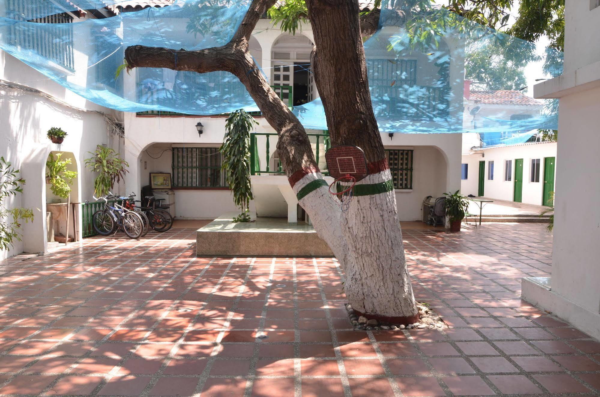 Hotel Vargas Airport Cartagena  Exterior foto